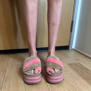 UGG Pink and Tan Women's Platform Slippers